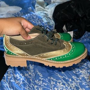 Women’s Oxford Shoes